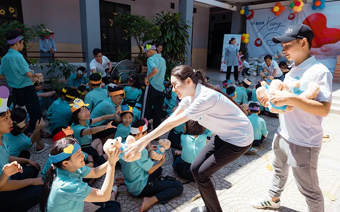 Hình ảnh minh họa các dấu hiệu của vấn đề cờ bạc và tài chính